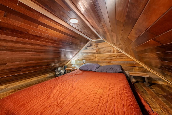 Log Cabin Bedroom