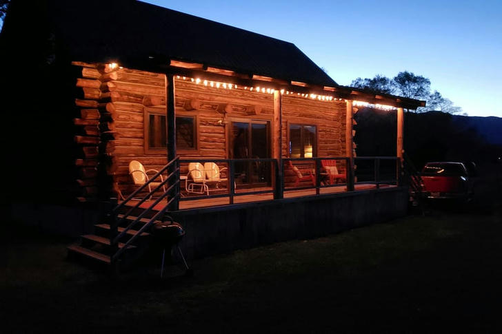 Night view of rustic cabin