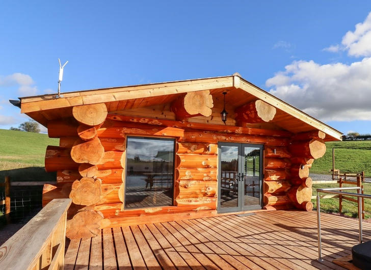 Lakeside Cabin