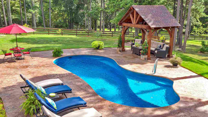 fiberglass pool