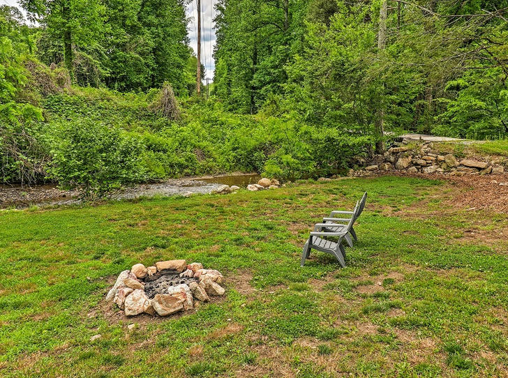 Log cabin fire pit