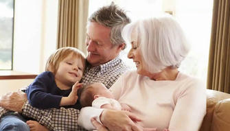 How to Handle Parenting Disagreements Between Parents and Grandparents Without Causing Drama